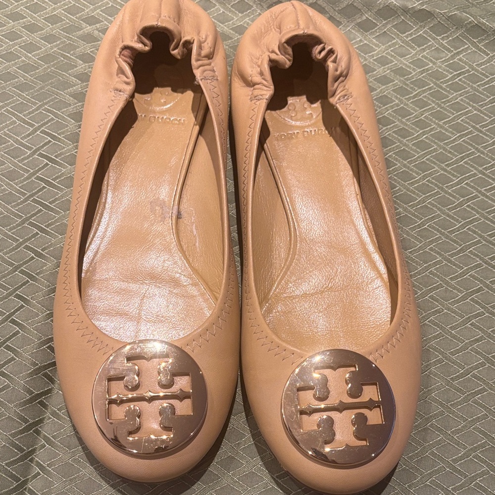 Tory Burch Nude Pink Leather Logo Ballet Flats